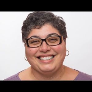 Meet your Posher, Magdalena